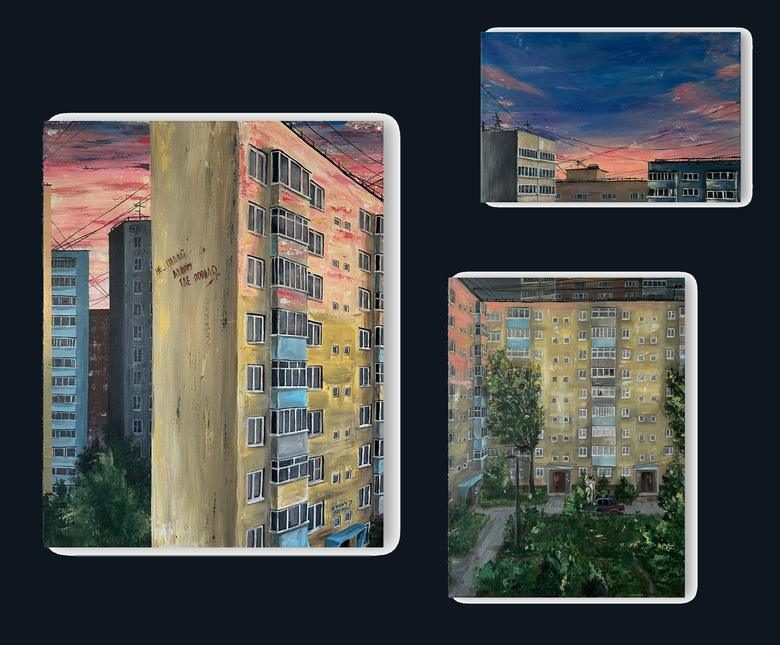 Триптих: три холста с панельными домами на закате